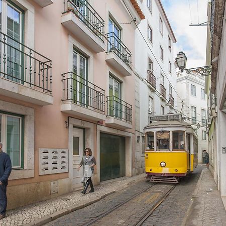 Bairrus Lisbon Apartments - Alfama II Екстериор снимка