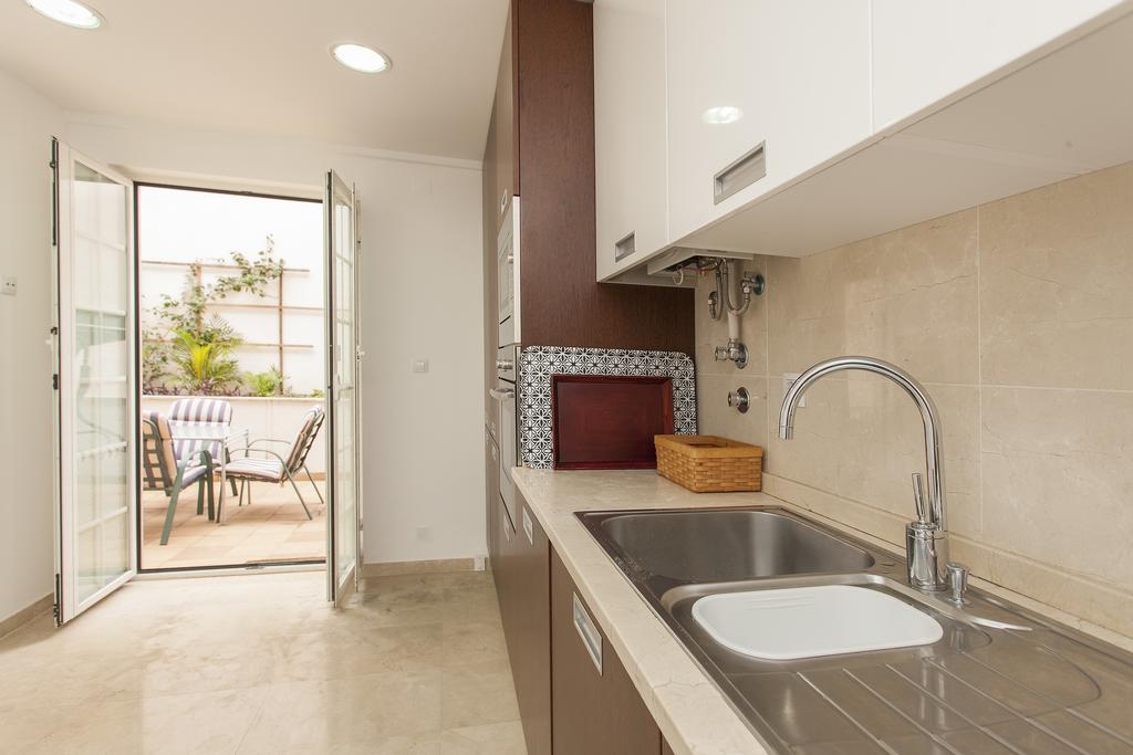 Bairrus Lisbon Apartments - Alfama II Стая снимка