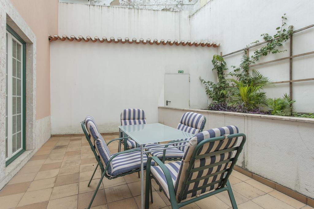 Bairrus Lisbon Apartments - Alfama II Стая снимка